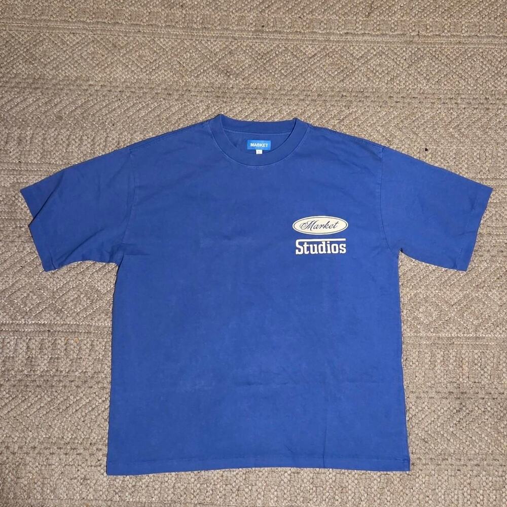 Market Studios Blue Graphic T-Shirt Size L NWOT
